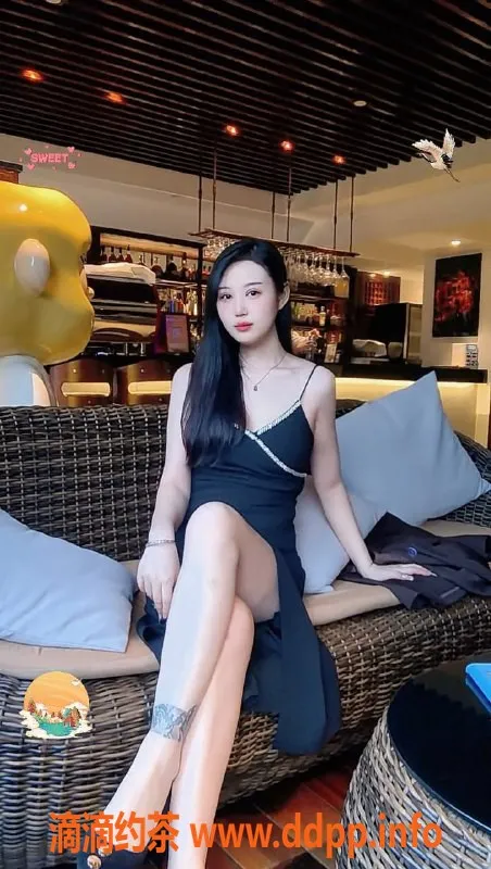 深圳楼凤-龙华思雨，900元享鸳鸯浴与69服务