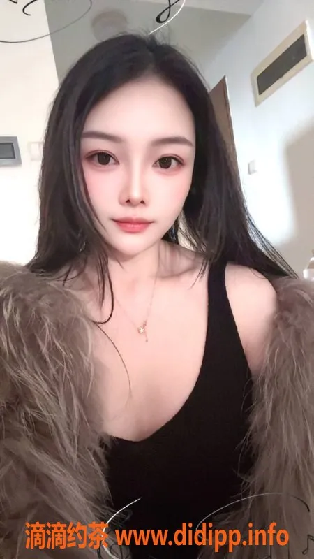 广州楼凤-花都御姐佳佳，6P鸳鸯浴体验推荐