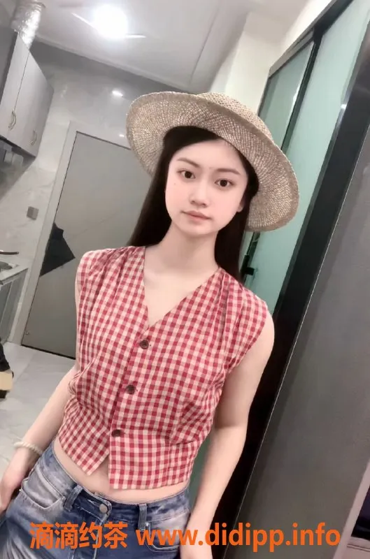 深圳楼凤-深圳龙岗叮叮，800元嫩妹双向服务