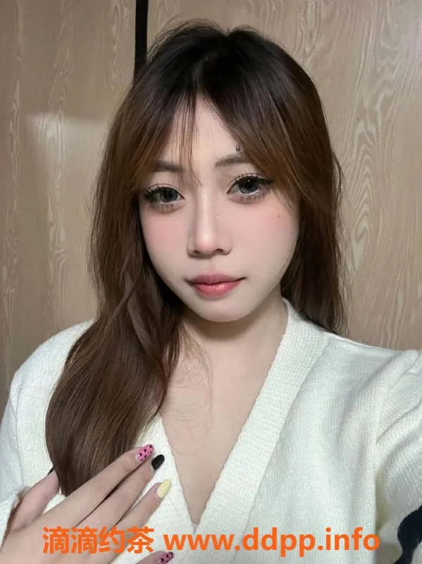 常州楼凤-常州圆圆，20岁C罩杯，服务优质