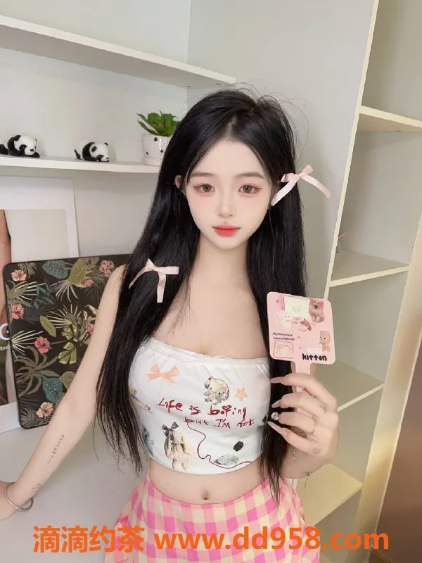 广州楼凤-金沙州嫩妹夏菲儿，水费700p，舌吻服务特优！