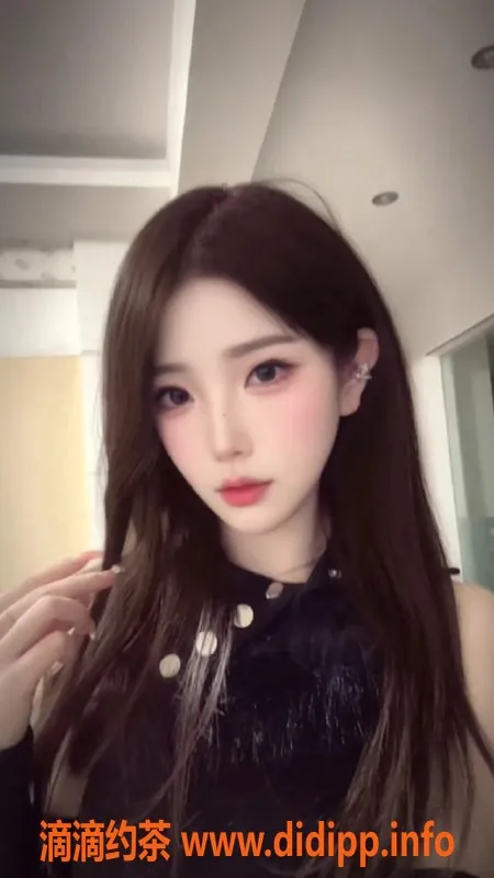 广州楼凤-荔湾嫩妹明珠，水费600p，真实体验分享