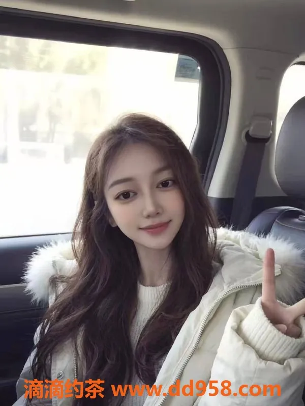 广州楼凤-番禺嫩妹番禺橙子，700p水费超值体验！