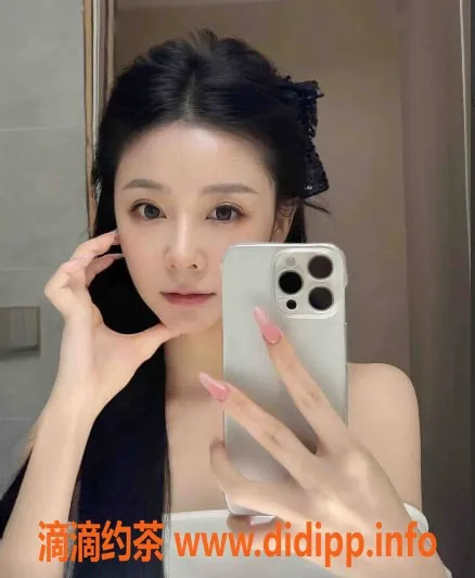 广州楼凤-天河御姐漾漾，长腿迷人只需800水费