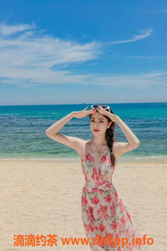 杭州楼凤-新加坡21岁清纯女友系小七，173cm水嫩可爱