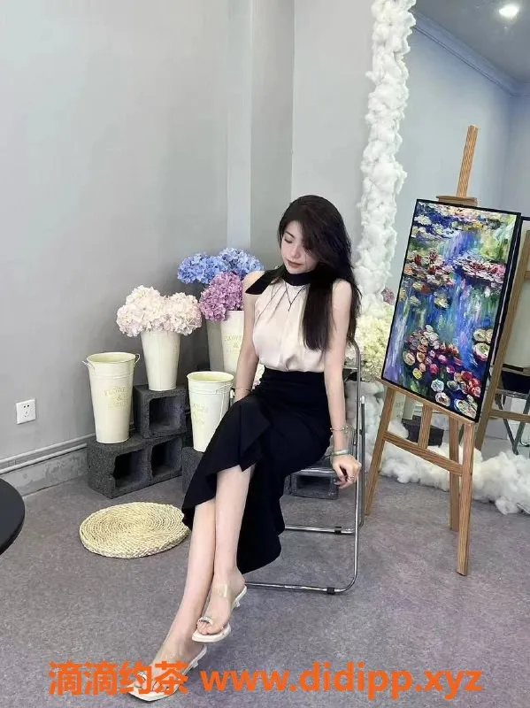 杭州楼凤-新加坡21岁清纯女友系小七，173cm水嫩可爱