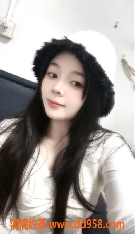 广州楼凤-黄埔嫩妹贝贝，6P鸳鸯浴服务等你体验！