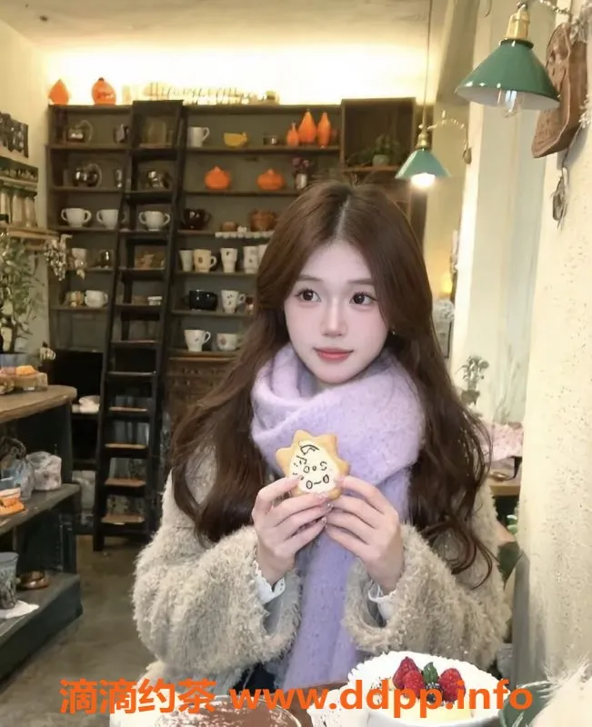 无锡楼凤-梁溪区高颜值天菜陪浴，皮肤白皙