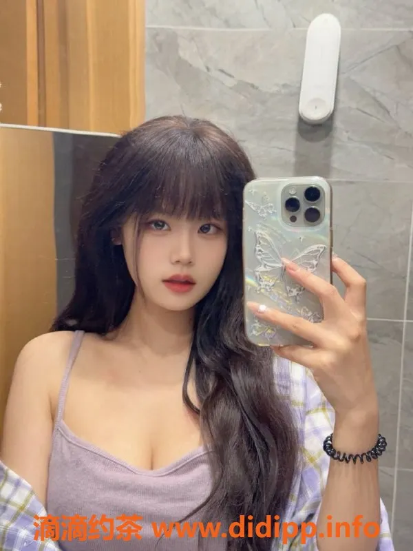 广州楼凤-南海区嫩妹，160cm D罩杯诱惑体验