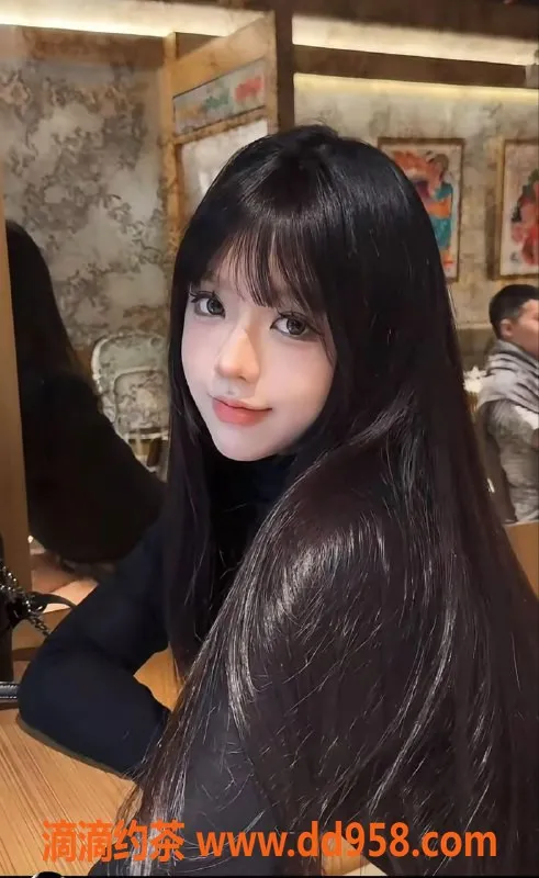 无锡上门服务-滨湖顶级少女D罩杯，69口爆等多项服务