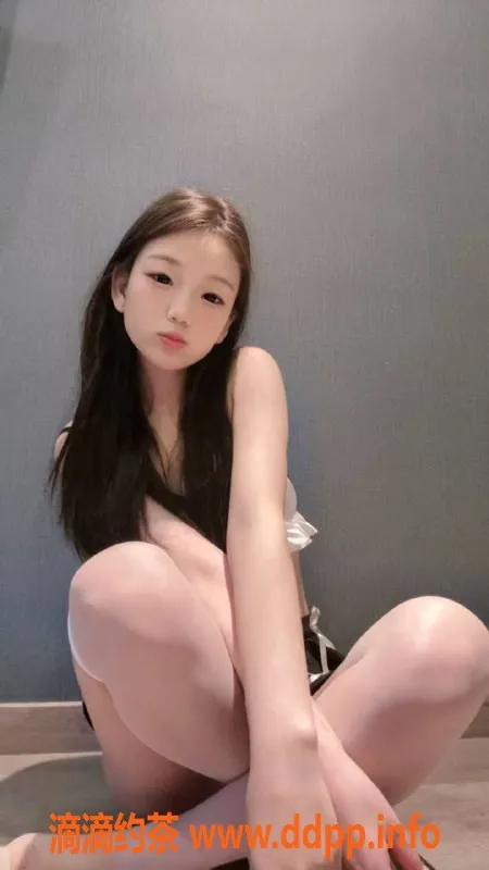 深圳楼凤-深圳宝安小雪儿，900元好评嫩妹！