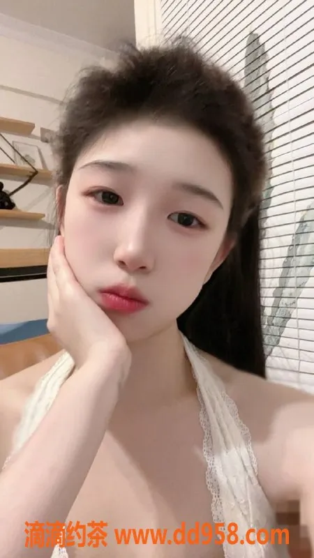 惠州楼凤-惠阳安娜，20岁，158cm，94斤，550p