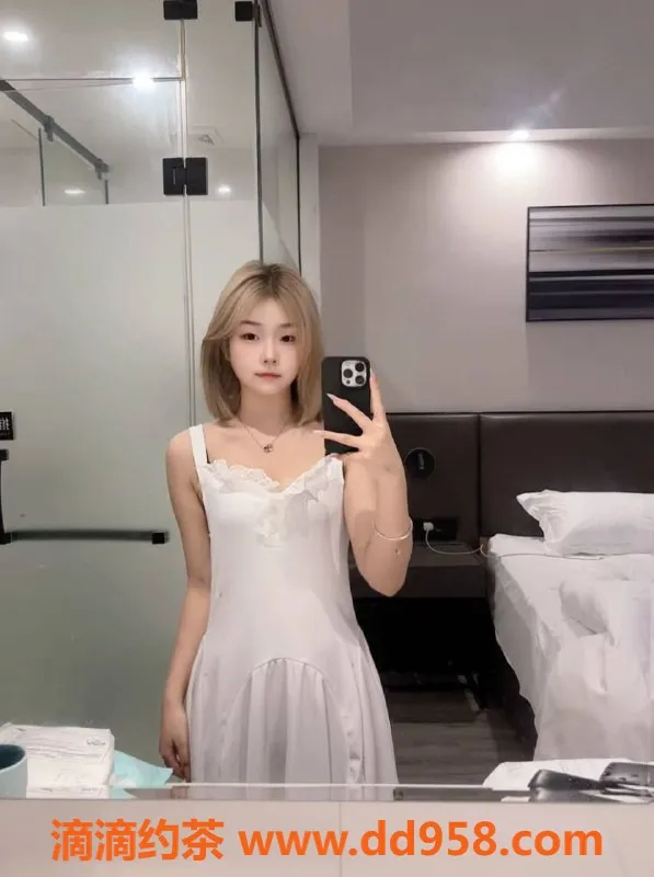 惠州楼凤-知芝，惠州大亚湾21岁制服丝袜美人