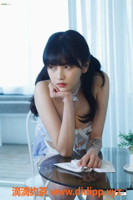 广州楼凤-天河小爱，165cm高，23岁，胸围36E，茶水费600元