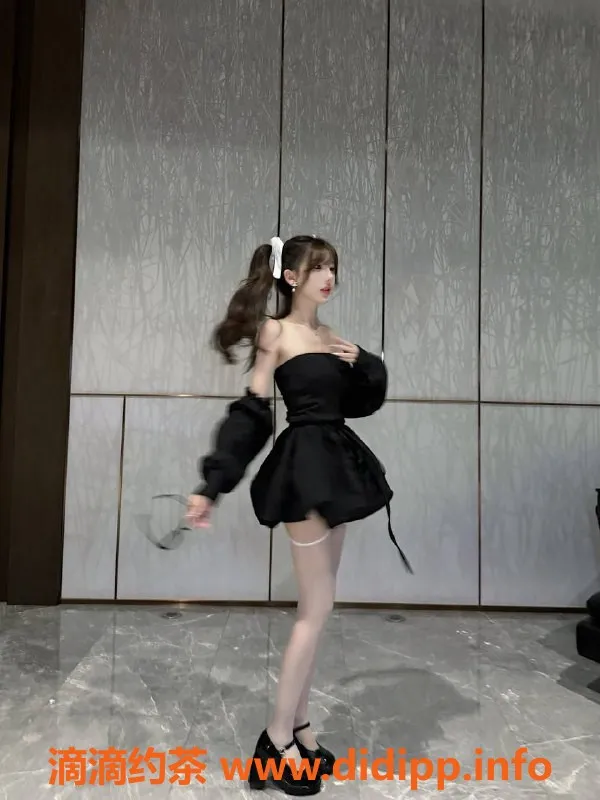 深圳楼凤-深圳苏苏，800元嫩妹，制服魅惑体验