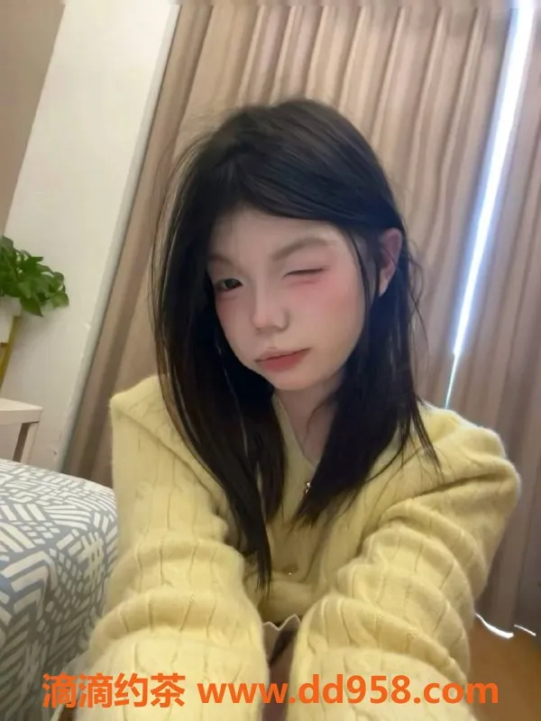 成都楼凤-成华区18岁优优，身高168，体重90，完美服务体验