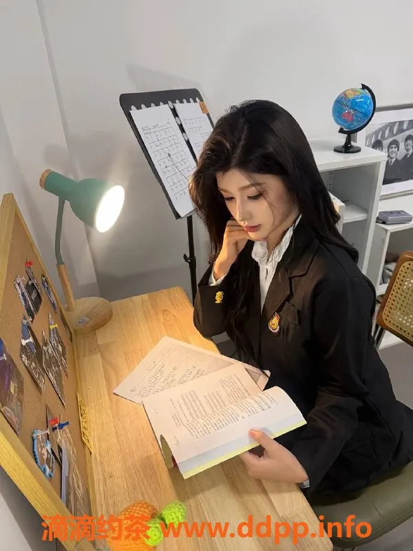 重庆楼凤-江北20岁西米露，165高挑身材，45斤诱惑