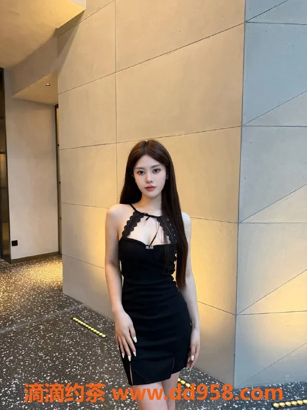 深圳楼凤-福田诺诺，21岁163cm，45kg，1000起服务