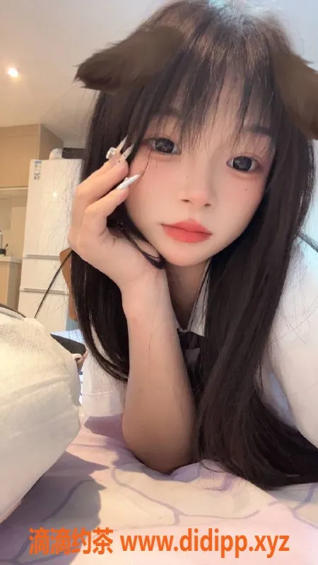 杭州楼凤-上城区萌萌，153身高036B，私密服务8元起