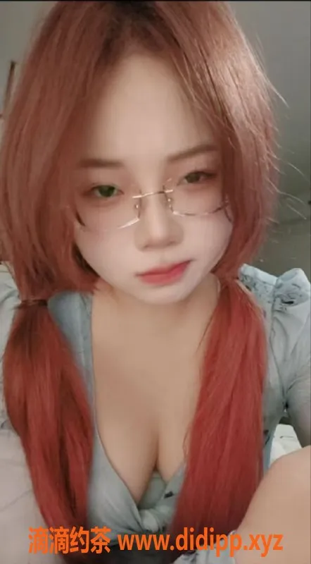 广州楼凤-佛山桂城嫩妹奶昔，700p畅享大胸服务