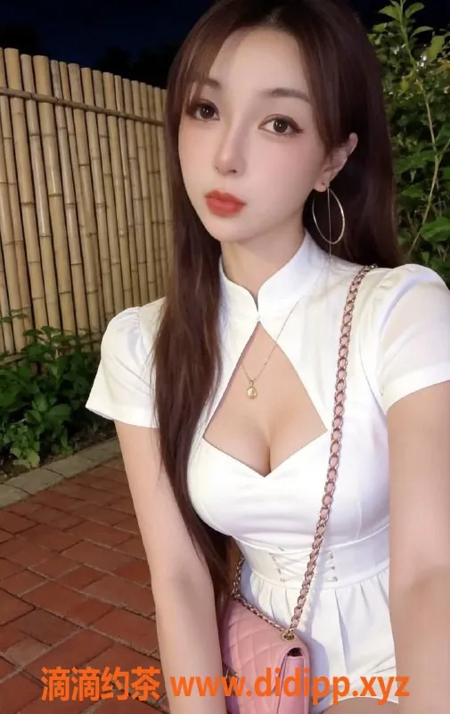 广州楼凤-番禺 琪琪，800元可享服务，身材火辣