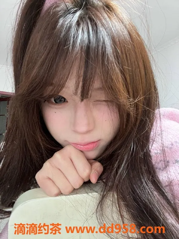 广州楼凤-天河萌萌-嫩妹夜课，11P鸳鸯浴体验