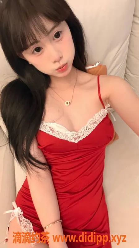 惠州楼凤资源信息,小佳 大亚湾 162cm/90斤/18岁 洗吹做服务