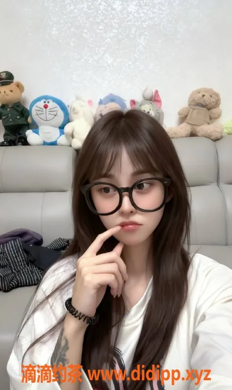 广州楼凤-天河区御姐，170长腿C杯，服务超赞！