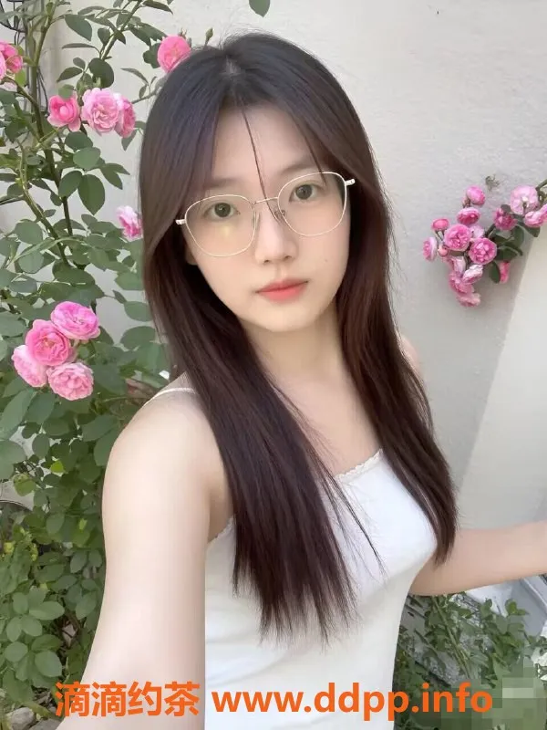 中山楼凤-南头快餐300元，洗吹做400元，服务满意再付