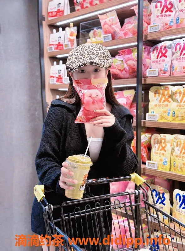 广州楼凤-广州天河小火锅，服务体验超赞，价格800起