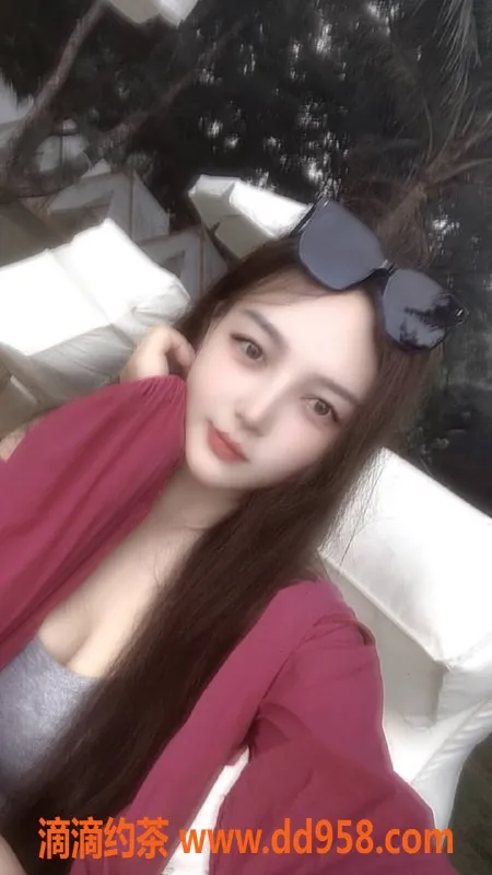 广州楼凤-海珠媚媚，身材火辣，课费600