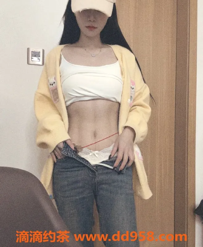 广州楼凤-天河区御姐梓梓，700P激情服务等你来享受