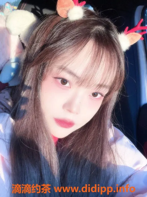 北京楼凤-丰台南方妹香菜，24岁157cm胸围C，茶费6