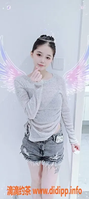 广州楼凤-天河嫩妹小玉儿，8P体验等你来感受