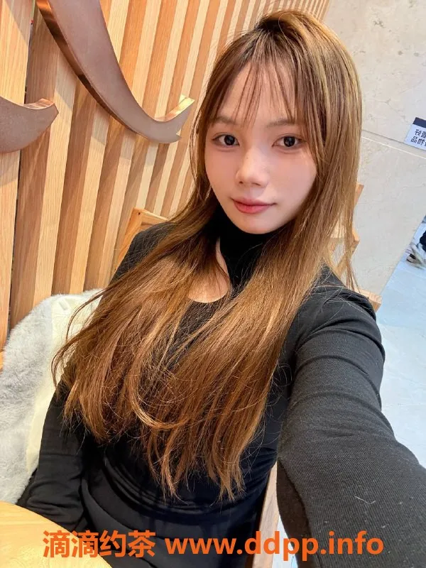 深圳楼凤-深圳龙华小天鹅，900元超值体验