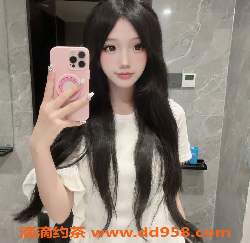 深圳楼凤-南山嫩妹李清芷，900元体验超值服务！