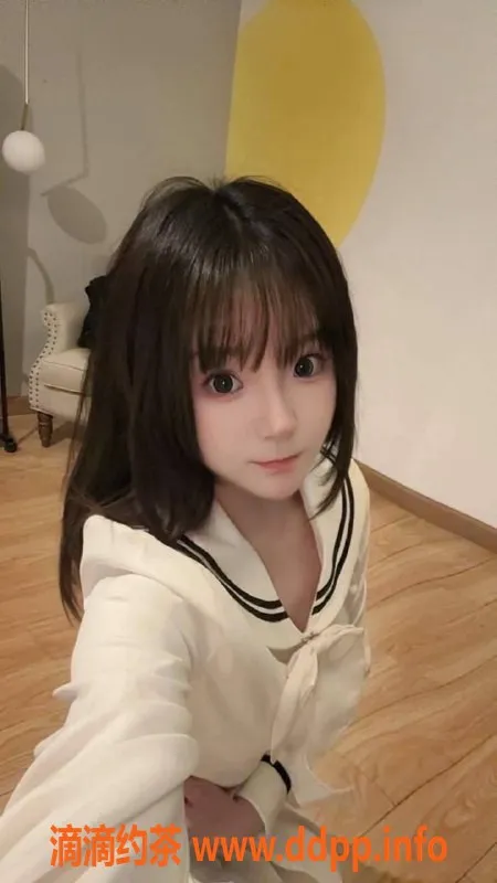 深圳楼凤-福田柠宝，700元鸳鸯浴与无套服务