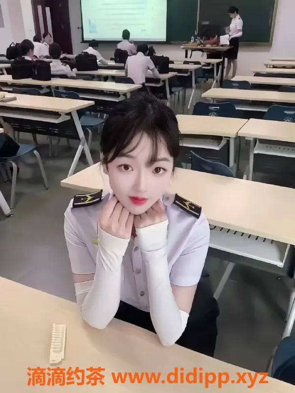 无锡楼凤-锡山区如意，陪浴高颜值小妹，身高167cm，48kg