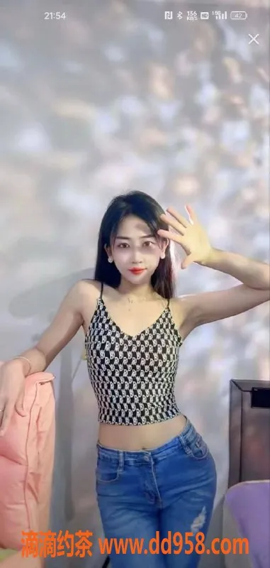 深圳楼凤-光明甜甜，700元享受情趣陪浴服务