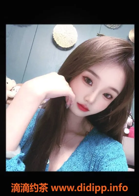 成都楼凤-成华区苒苒，18岁158cm，70斤排骨妹子