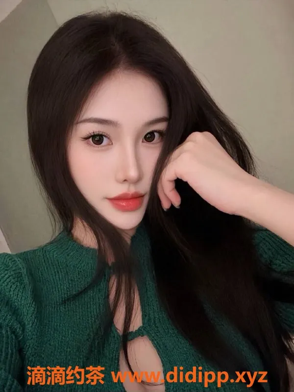 深圳楼凤-深圳福田佳妮：800元双向服务，舌吻制服诱惑