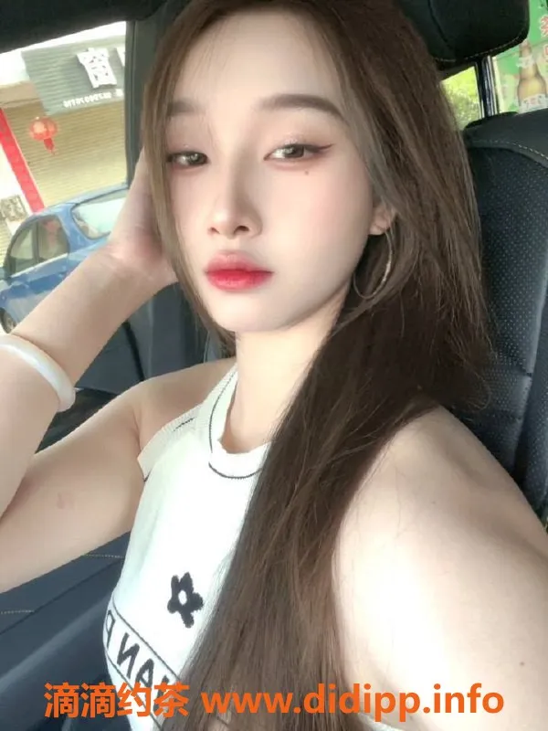 深圳楼凤-深圳宝安小美，800元嫩妹服务等你体验