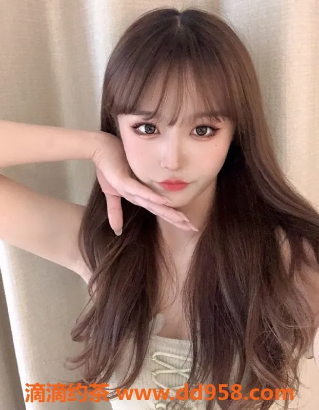 广州楼凤-白云晚晚，8P鸳鸯浴嫩妹体验