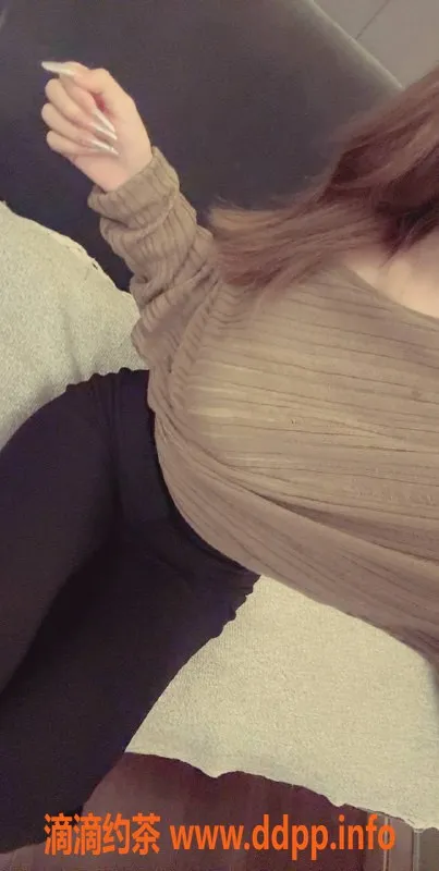 深圳楼凤-福田珠珠，800元享鸳鸯浴与情趣制服服务