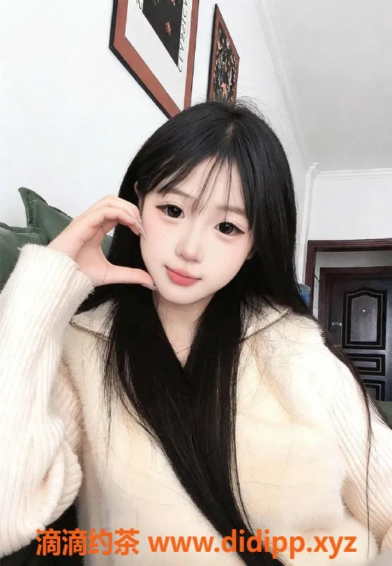 深圳楼凤-西丽嫩妹思思，600元体验制服风情