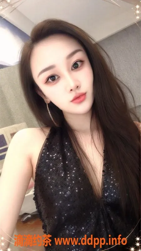 广州楼凤-天河小菲菲，25岁165cm，服务优质价位合理