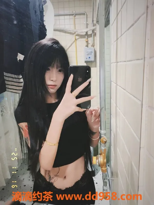 深圳楼凤-宝安小琪，1800PP，三点粉嫩翘臀