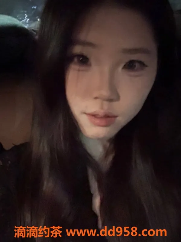 深圳楼凤-深圳南山依依，800元嫩妹大胸服务