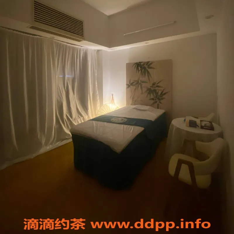 广州抓龙筋-天河区甜美御姐调教，腿控服务，让你感受不一样的快感