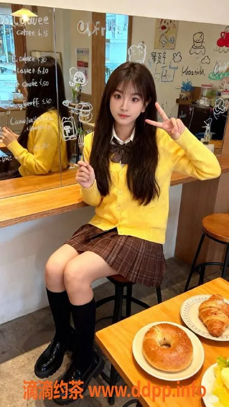 东莞楼凤-大朗小布点，高中生兼职，服务优质，价格实惠